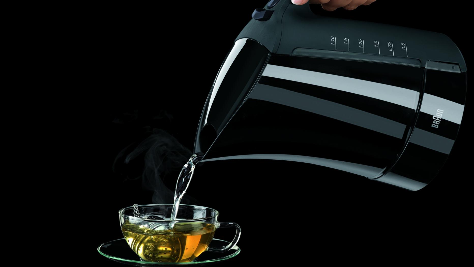 Je favoriete waterkoker vergiftigt je thee elke dag met onzichtbare plastics